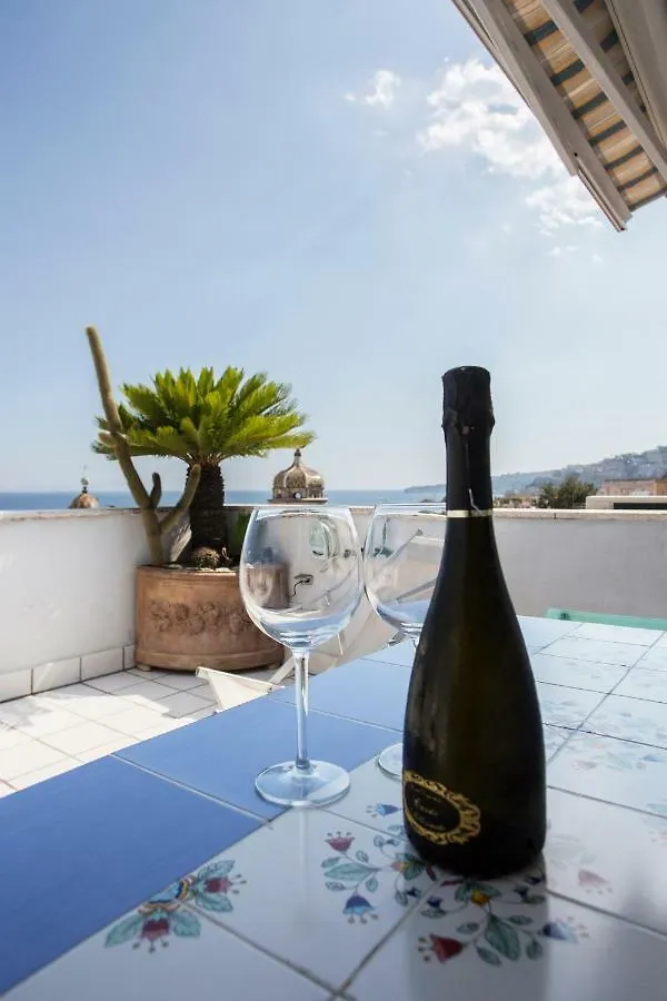 Apartment Martucci With Seaview Naples Italy